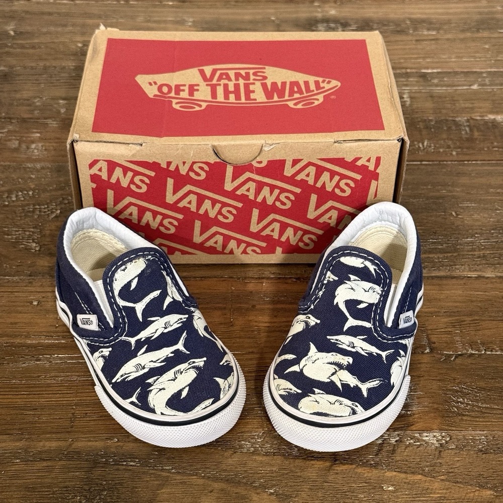 Vans SLIP ON Shark Glow in Dark Toddler Shoes Size 4 Blue White w/Box EUC